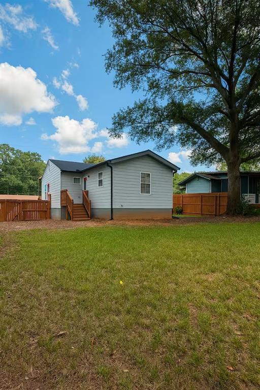 Photo - 521 Granade Dr