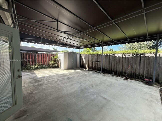 Photo - 18942 NW 86th Ct Unidad 4106