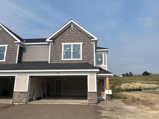 Photo - 446 Murray Hl Wy