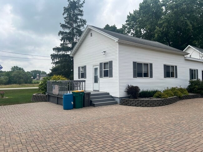 Photo - 6505 10th St SE Unit 2