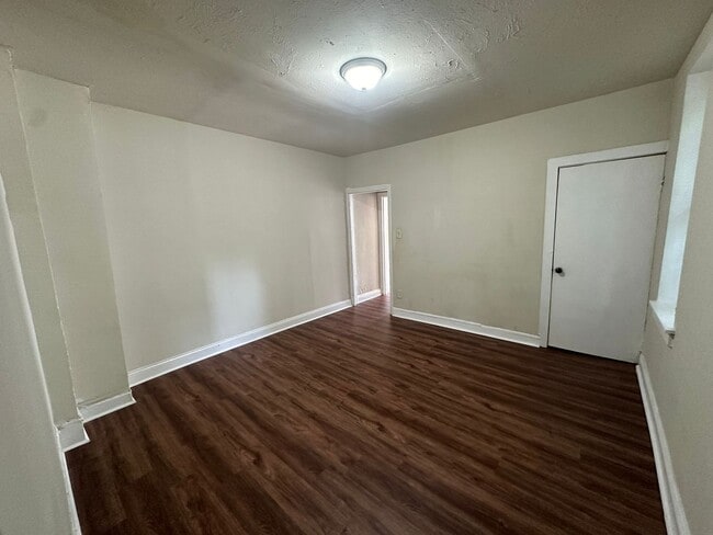Photo - NEWLY UPDATED 4 BED 1 BATH HOME FOR RENT.