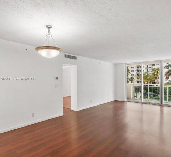 Photo - 3000 S Ocean Dr Unit 206