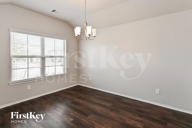 Photo - 14005 Lake Cres Dr