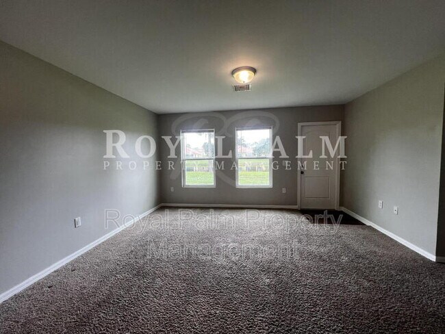 Photo - 18319 Gibraltar Ln