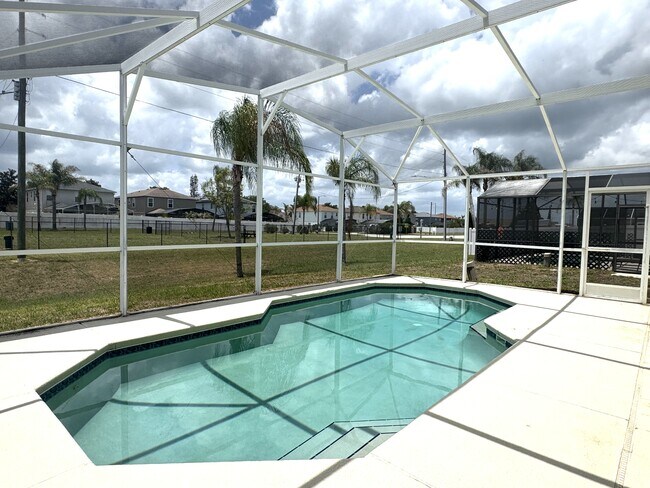 140 Sonja Cir