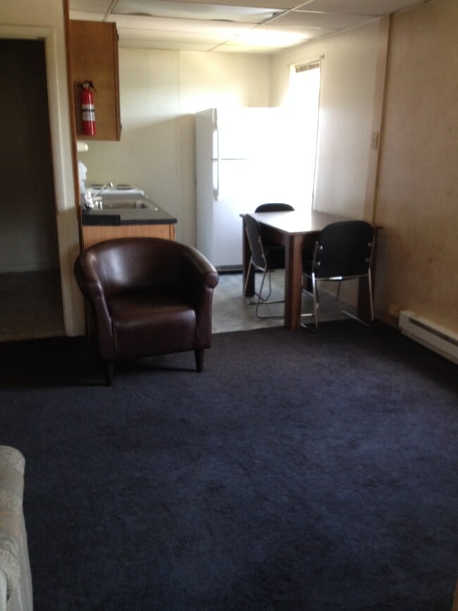 Photo - 354 East St Unit 3