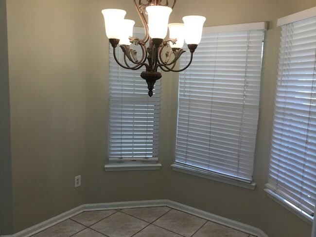 Photo - 1773 Chandelier Cir E