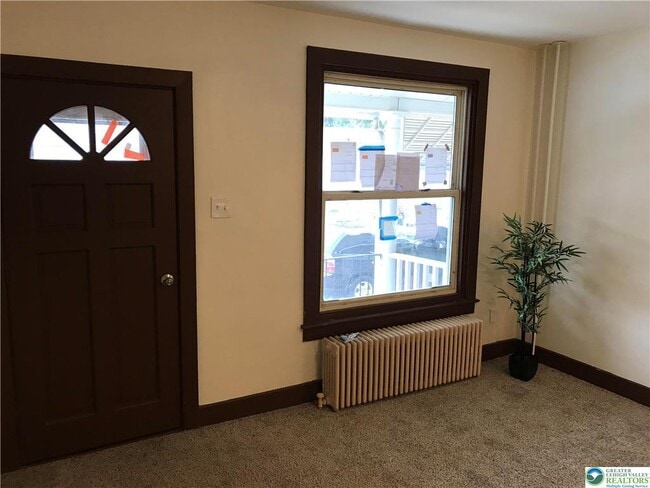 Photo - 1509 S Albert St