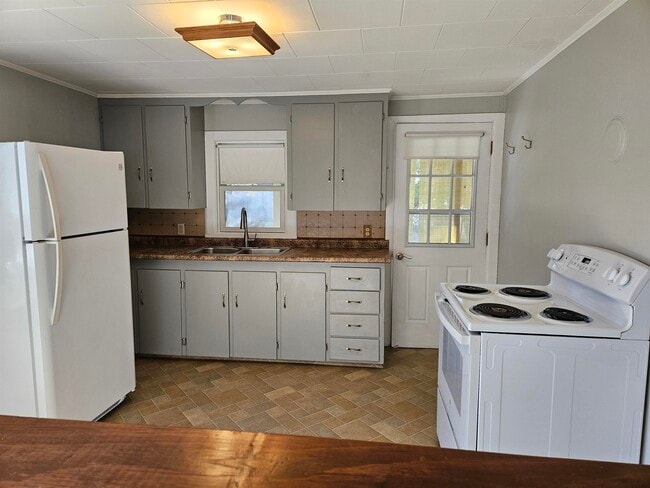 Photo - 16 McKenzie Dr