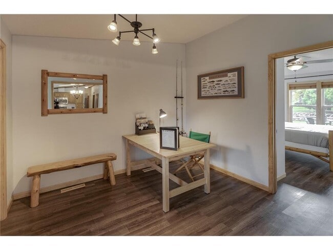 Photo - 18005 Marina Way