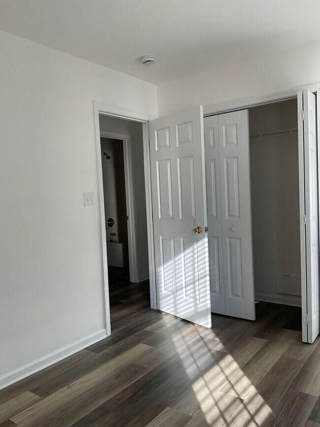 Photo - 1020ROS Unidad 1020-BROS