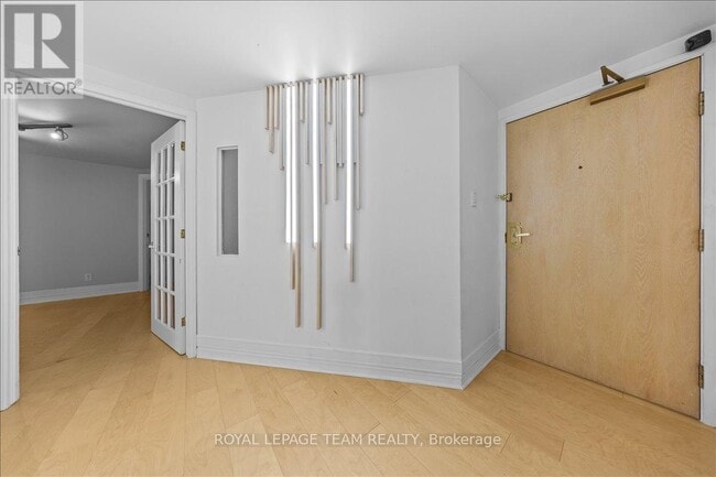 Photo - 10 Clarence St. Unit 5