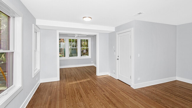 Photo - 1648 N Sedgwick St Unit 1