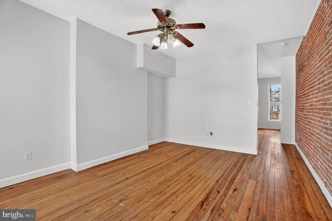 Photo - 1642 S Hanover St