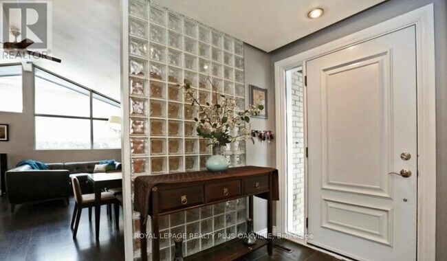 Photo - 1065 Bomorda Dr