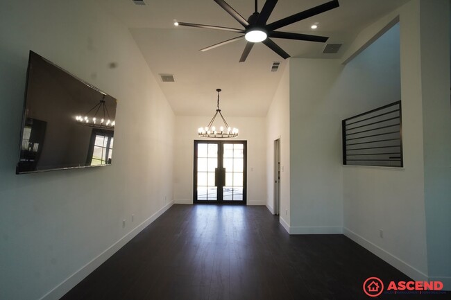 Photo - 11418 Jenlee Ave