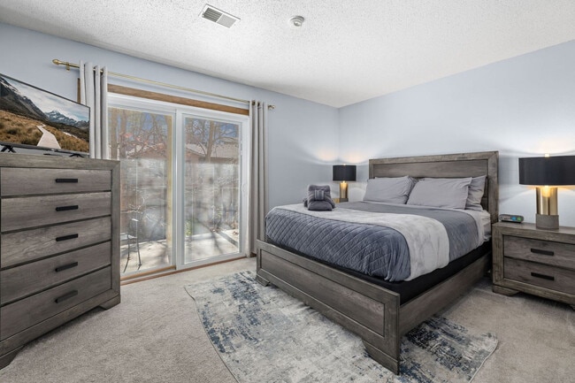 Photo - 9 August Ln Unidad ID1363327P