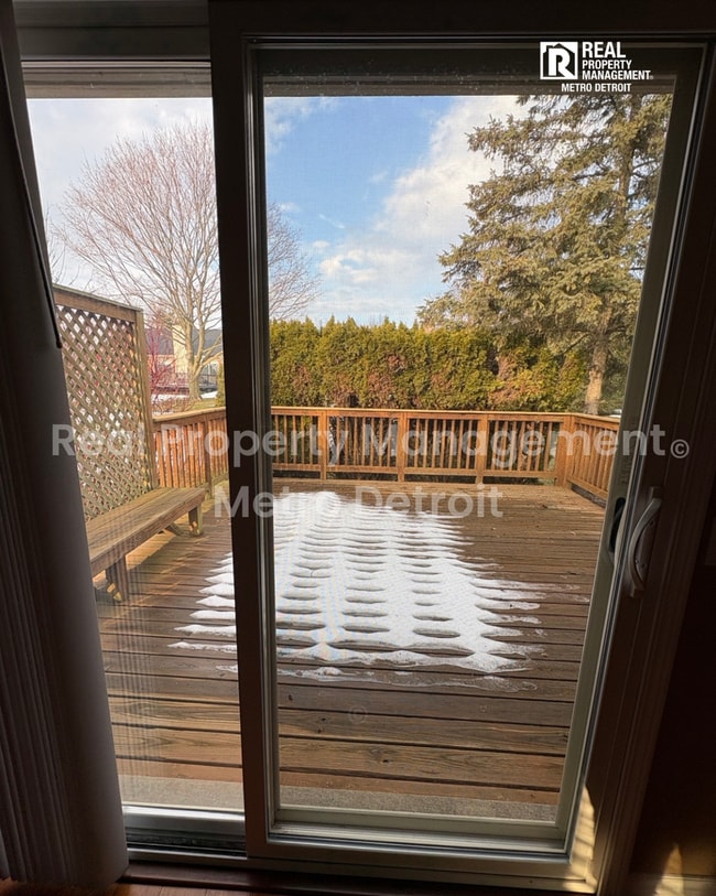 Photo - 2090 Cumberland Rd