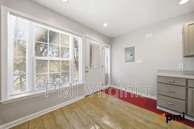 Photo - 1124 Kempsville Rd Unit #B