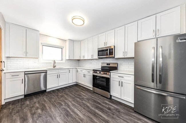 133 W Franklin #3