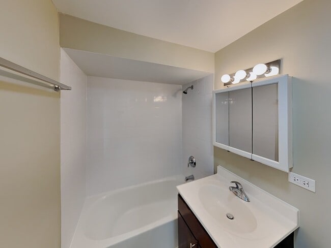 Photo - 7930 Long Ave