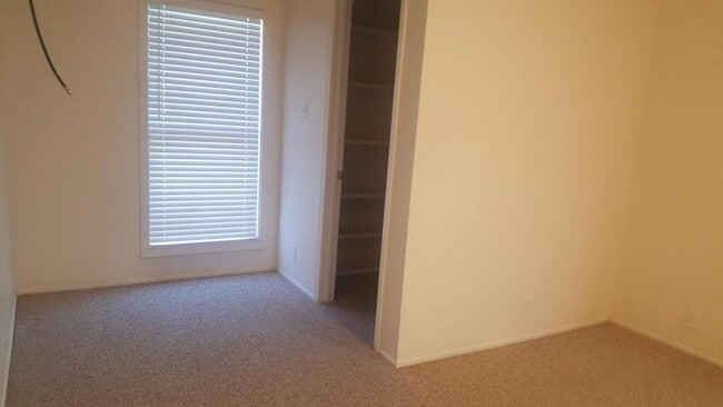 Photo - 8072 W Van Hook St