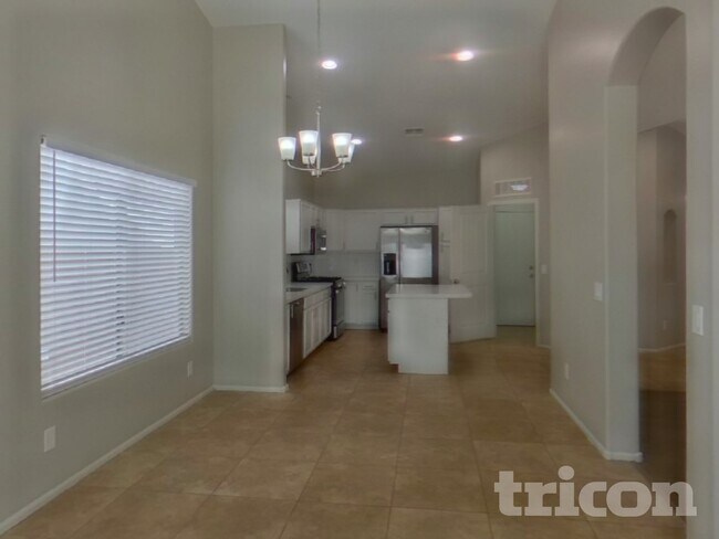 Photo - 40907 W Robbins Dr