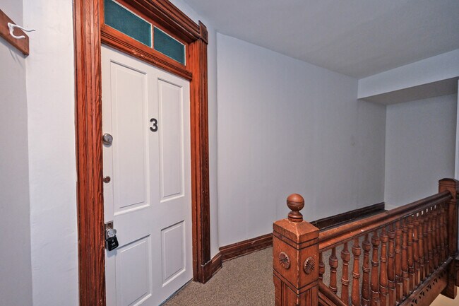 Photo - 2226 Kemper Ln Unit 3