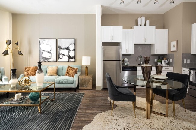 Photo - Gallery at The Domain