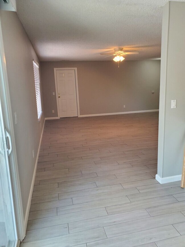 Building Photo - Dobson Ranch Rental