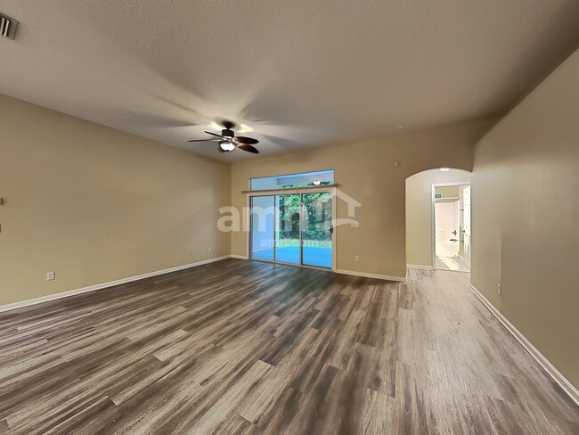 Photo - 1333 Sylvie Ln