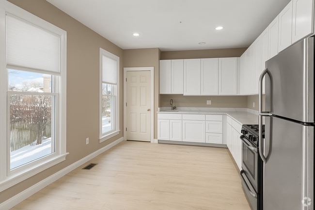 Building Photo - 907 Ackerman Ave Rental