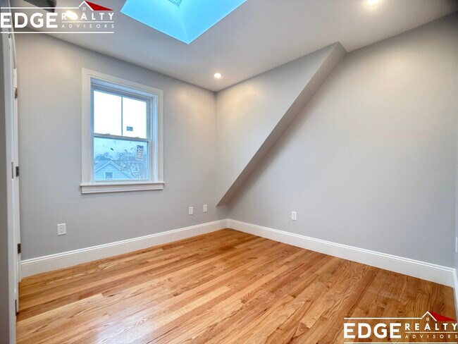 Photo - 26 Snow St Unit 4