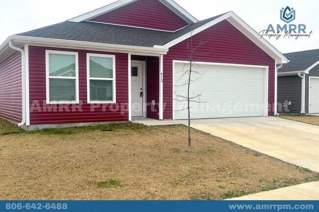 612 Short Leaf Ln