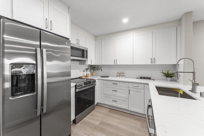 Tamarack Sands Apartment Homes