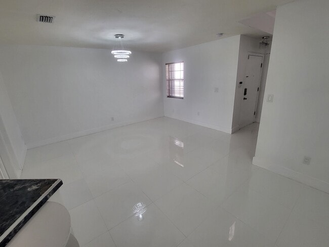 Photo - 8139 SW 209th St