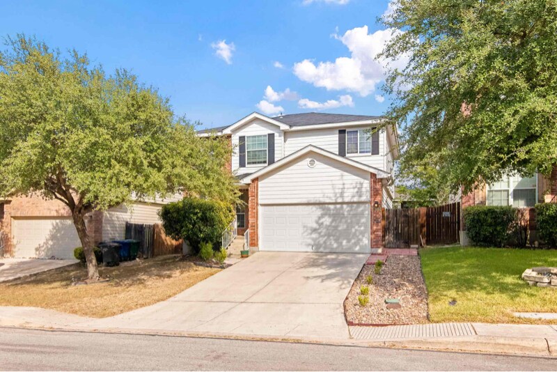 Photo - 646 Diamond Falls