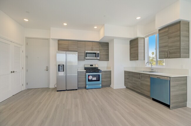 Photo - The Heliotrope Residences