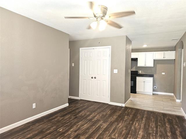 Photo - 3735 State Oak Dr