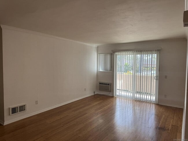 Photo - 10016 Maya Linda Rd