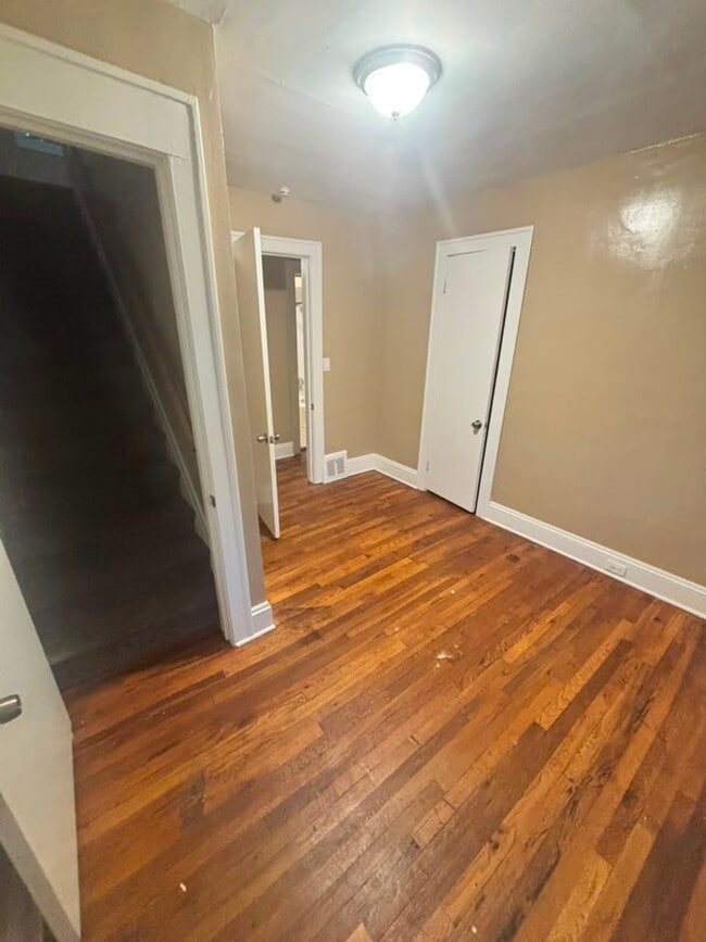 Photo - 8610 Jeffries Ave