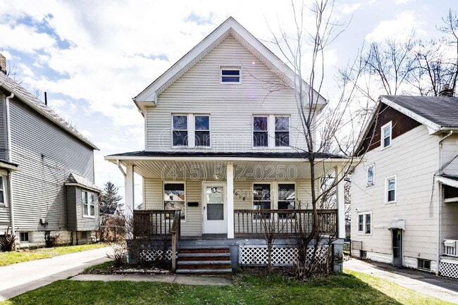 Building Photo - 7618 Grand Division Ave