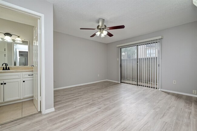 Photo - 6701 Sands Point Dr Unit 55