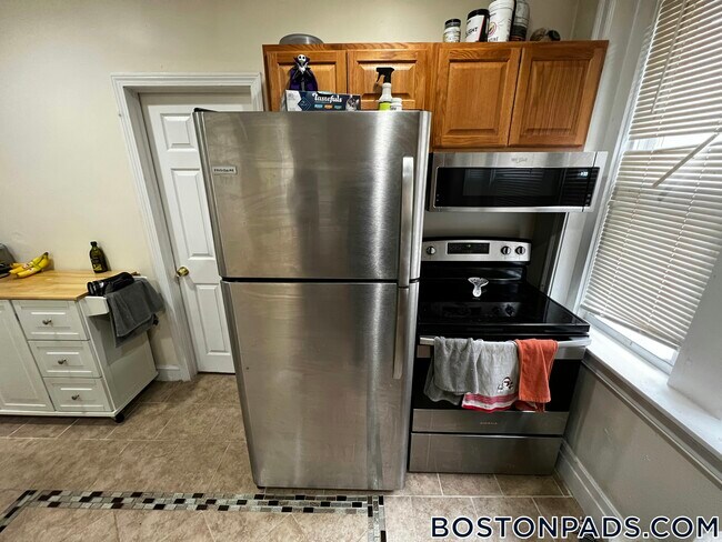 Photo - 244 Kelton St Unidad 16