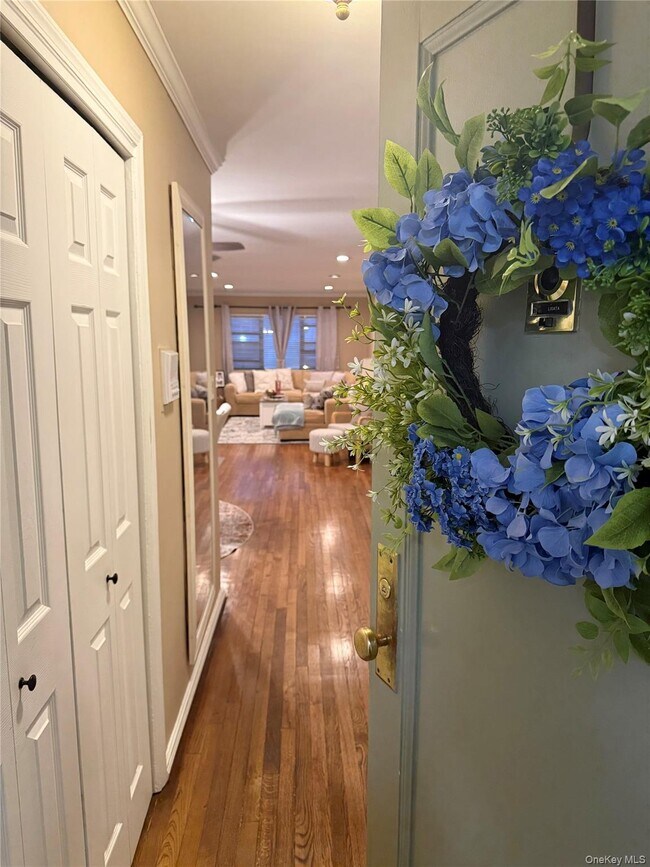 Photo - 1213 E Broadway Unit B12