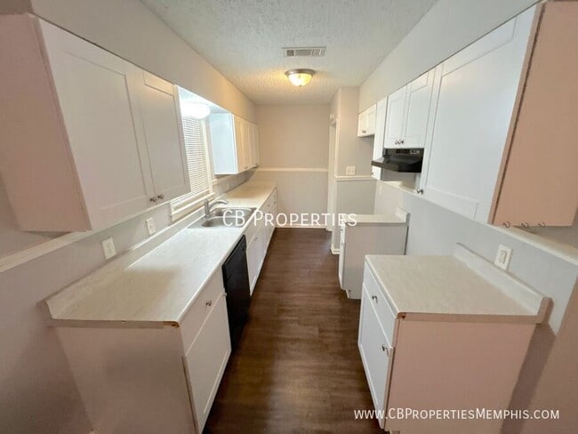 Photo - 3830 Philsdale Ave