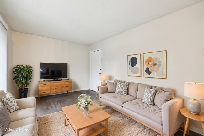 Photo - Windbury Apartments