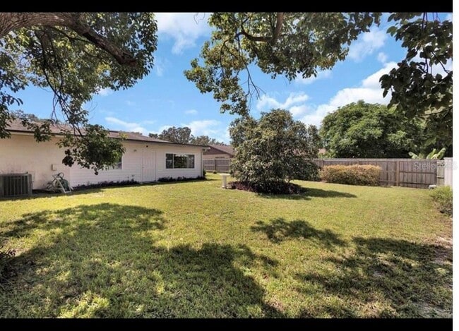 Photo - 6792 Tamarind Cir