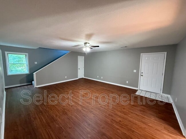 Photo - 722 Kitchen St