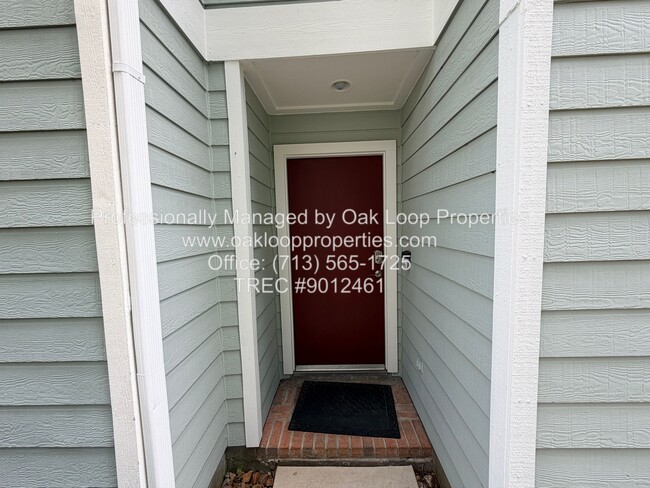 1253 W 17th St